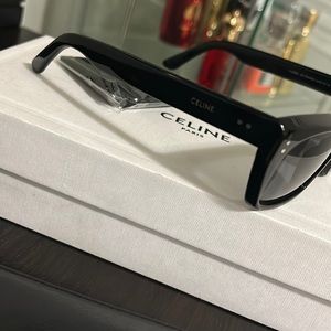 Celine sunglasses 🕶️ black tint